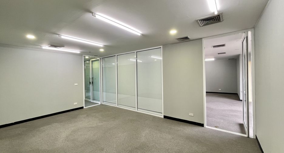 For rent office in Ratchathewi, Bangkok