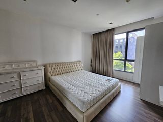 For rent 2 ベッドルーム condo in Phra Khanong, Bangkok