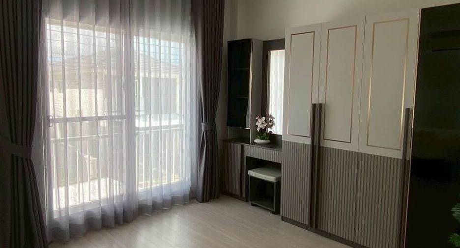 For rent 3 bedrooms house in Mueang Phuket, Phuket