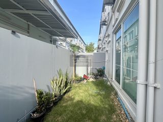 For sale 3 bedrooms house in Phra Samut Chedi, Samut Prakan