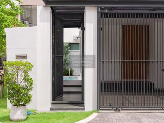 Casa en venta de 3 habitaciones en Huai Khwang, Bangkok