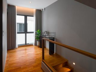 Casa en venta de 3 habitaciones en Huai Khwang, Bangkok