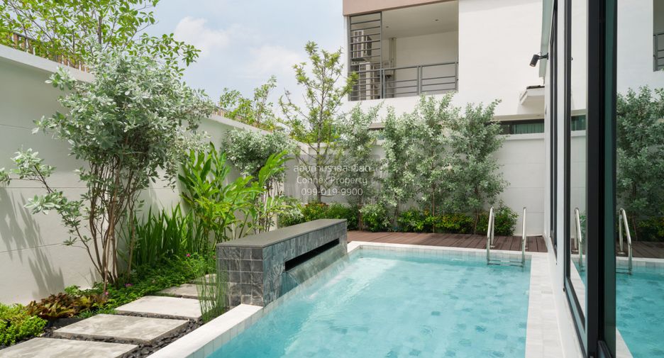 Casa en venta de 3 habitaciones en Huai Khwang, Bangkok