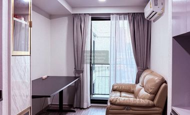 For sale 1 bed condo in Pathum Wan, Bangkok