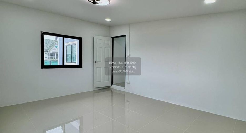 出售 4 卧室 联排别墅 在 Mueang Nonthaburi, Nonthaburi