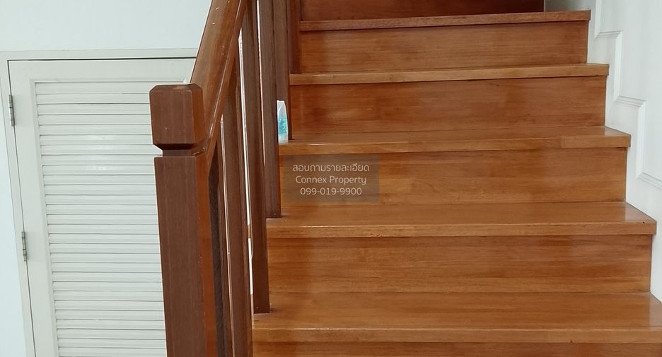 Casa adosada en venta de 4 habitaciones en Bueng Kum, Bangkok