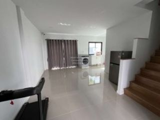 For sale 4 bedrooms townhouse in Mueang Samut Prakan, Samut Prakan