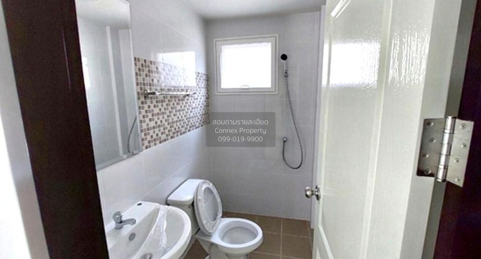 For sale 3 bedrooms townhouse in Mueang Chon Buri, Chonburi