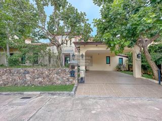 For rent 3 bedrooms house in Huay Yai, Pattaya