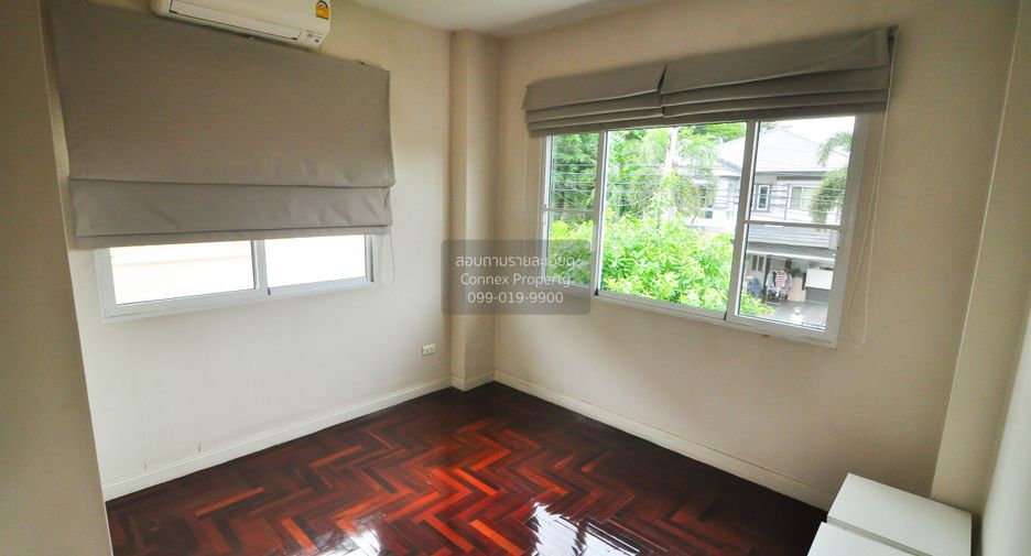 For rent 3 bedrooms house in Lat Krabang, Bangkok
