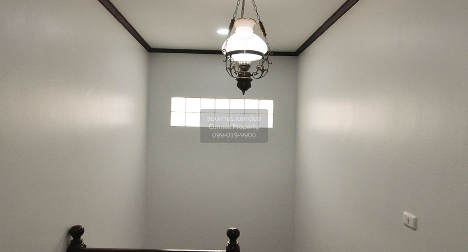 For rent 3 bedrooms house in Lat Krabang, Bangkok