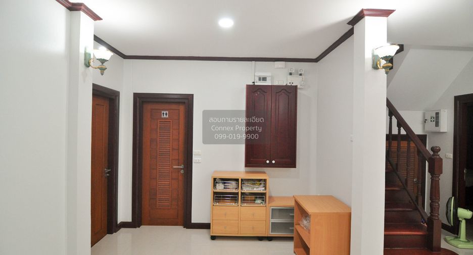 For rent 3 bedrooms house in Lat Krabang, Bangkok