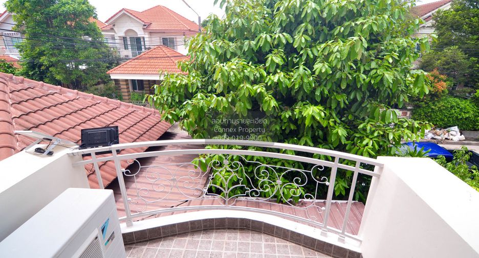 For rent 3 bedrooms house in Lat Krabang, Bangkok
