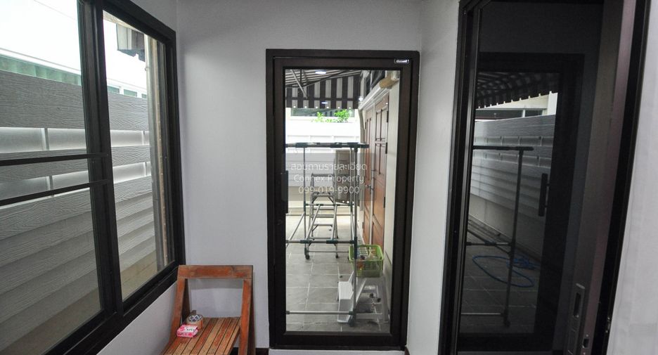 For rent 3 bedrooms house in Lat Krabang, Bangkok