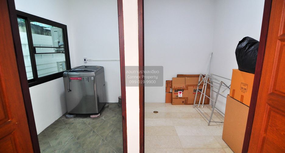 For rent 3 bedrooms house in Lat Krabang, Bangkok