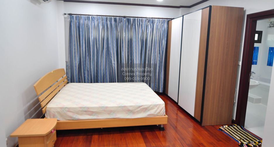For rent 3 bedrooms house in Lat Krabang, Bangkok