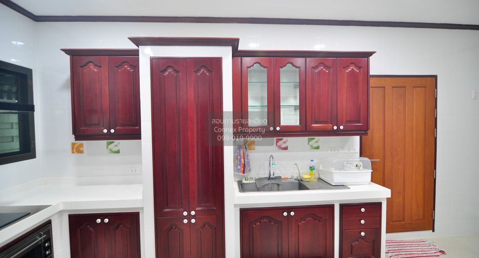 For rent 3 bedrooms house in Lat Krabang, Bangkok