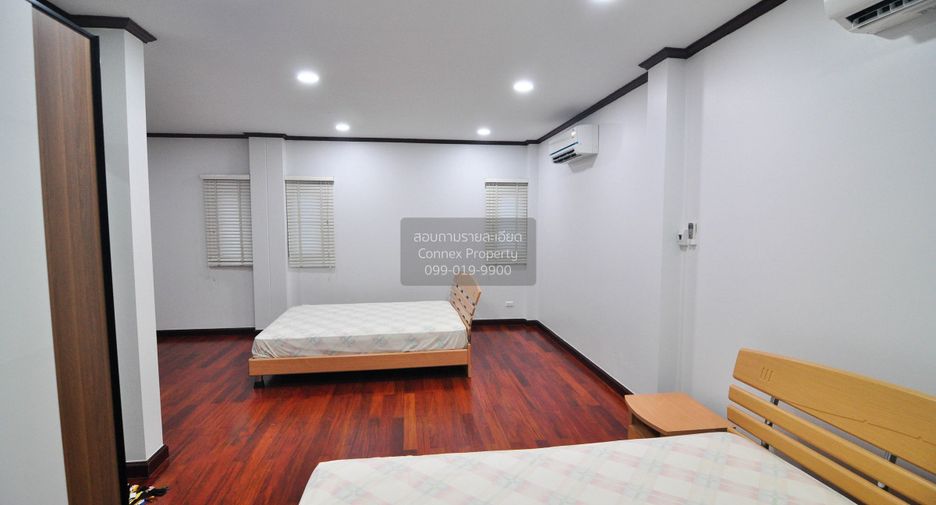 For rent 3 bedrooms house in Lat Krabang, Bangkok