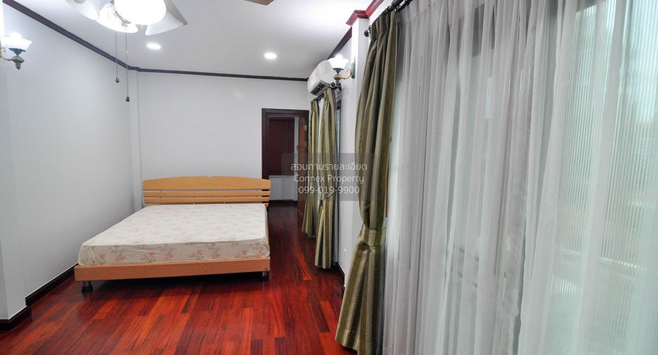 For rent 3 bedrooms house in Lat Krabang, Bangkok