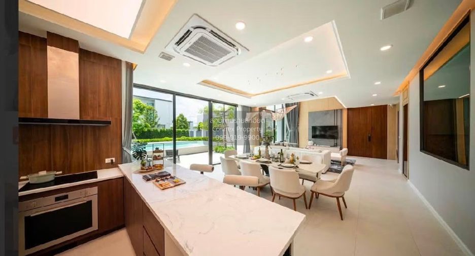 For rent 4 bedrooms house in Taling Chan, Bangkok