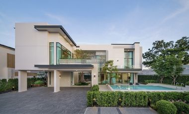 For rent 4 bedrooms house in Taling Chan, Bangkok