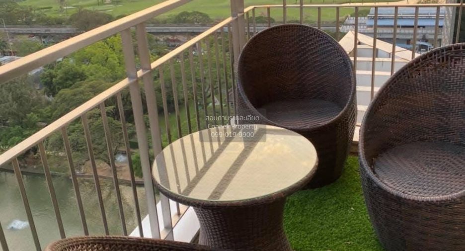 For rent 3 bedrooms condo in Pathum Wan, Bangkok