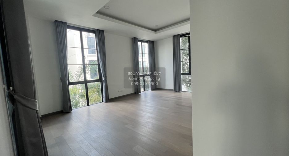 Casa en alquiler de 3 habitaciones en Lat Phrao, Bangkok