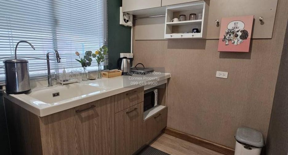 For rent 3 bedrooms townhouse in Min Buri, Bangkok