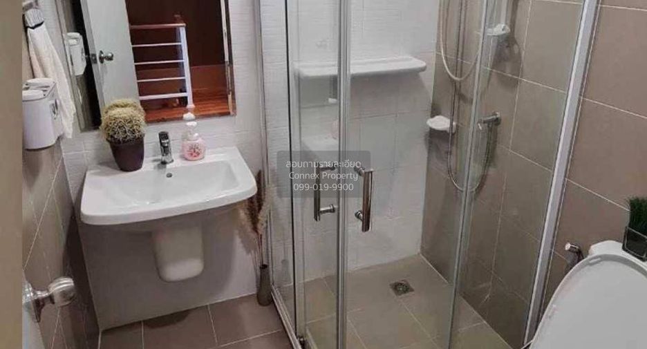 For rent 3 bedrooms townhouse in Min Buri, Bangkok