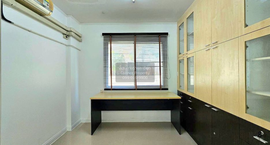 For rent 3 bedrooms house in Bang Bua Thong, Nonthaburi
