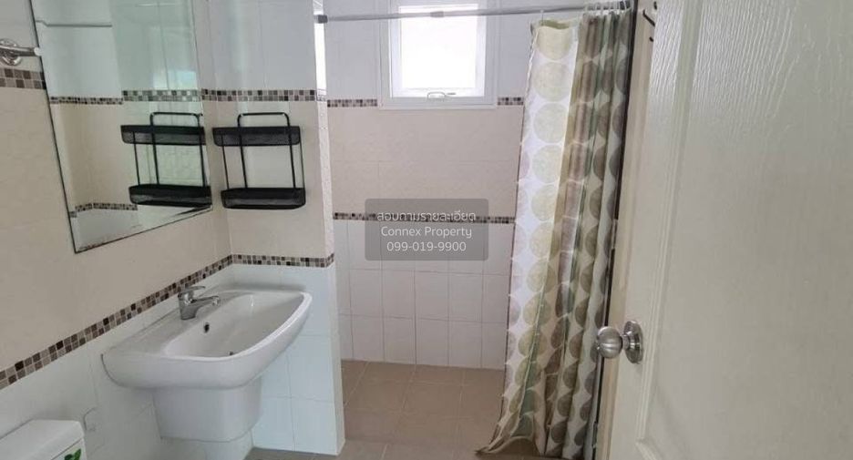 Haus zur Miete mit 3 Zimmer in Mueang Phuket, Phuket