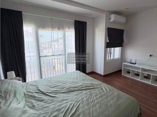 For rent 3 bedrooms townhouse in Mueang Phuket, Phuket