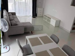 For rent 3 bedrooms townhouse in Mueang Phuket, Phuket