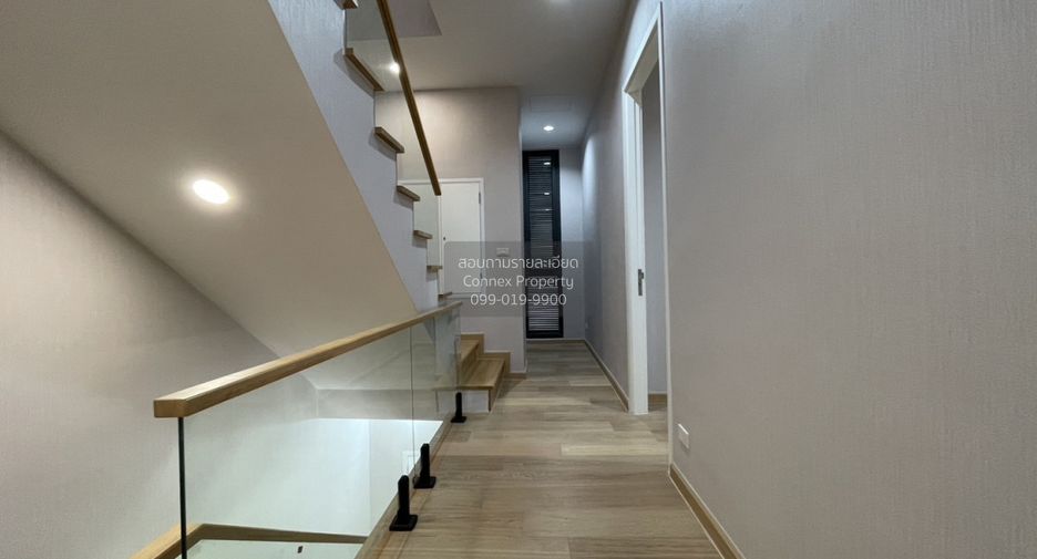 Casa en alquiler de 3 habitaciones en Watthana, Bangkok