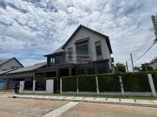 For rent 4 bedrooms house in Bang Khun Thian, Bangkok