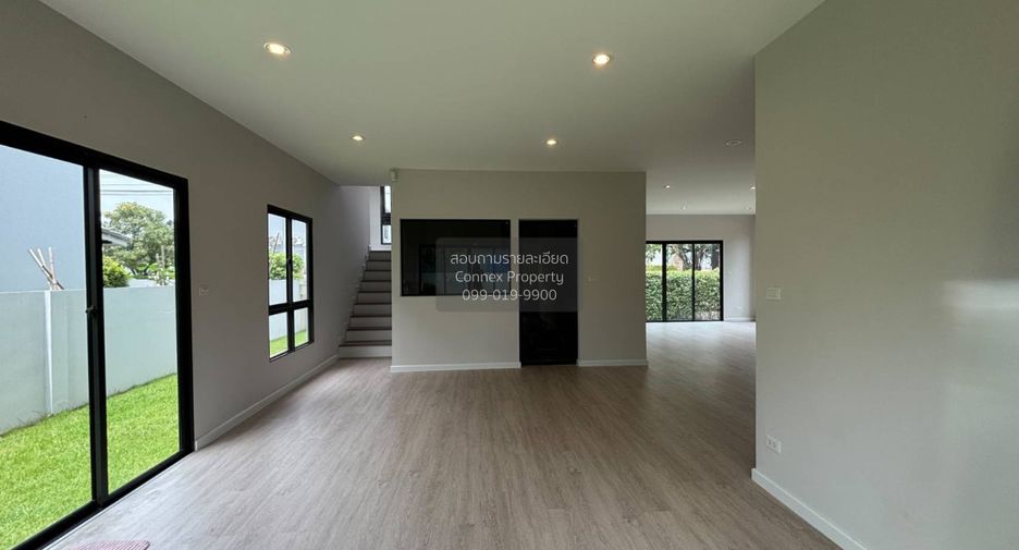 Casa en alquiler de 4 habitaciones en Bang Khun Thian, Bangkok