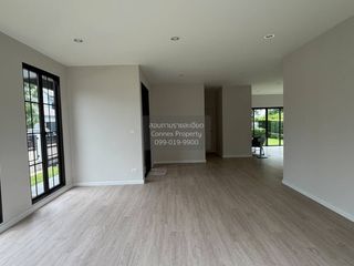 For rent 4 bedrooms house in Bang Khun Thian, Bangkok