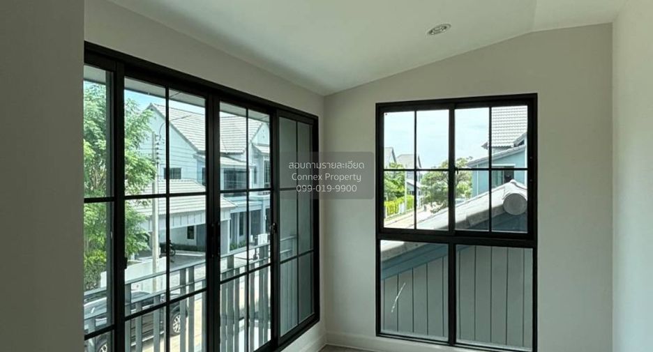 Casa en alquiler de 4 habitaciones en Bang Khun Thian, Bangkok