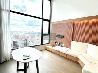 For rent 3 bedrooms condo in Bang Rak, Bangkok