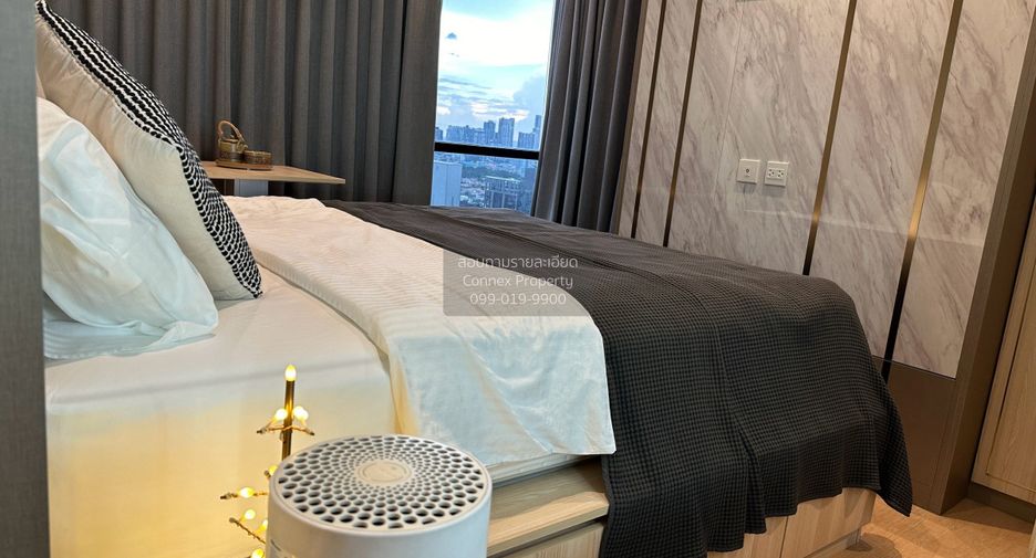 For rent 2 bedrooms condo in Watthana, Bangkok