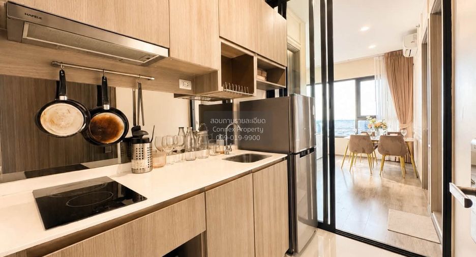 For rent 2 bedrooms condo in Watthana, Bangkok