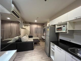 For rent 2 bedrooms condo in Din Daeng, Bangkok