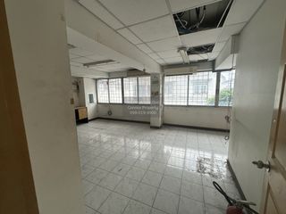 Oficina en alquiler de 1 habitaciones en Mueang Nonthaburi, Nonthaburi