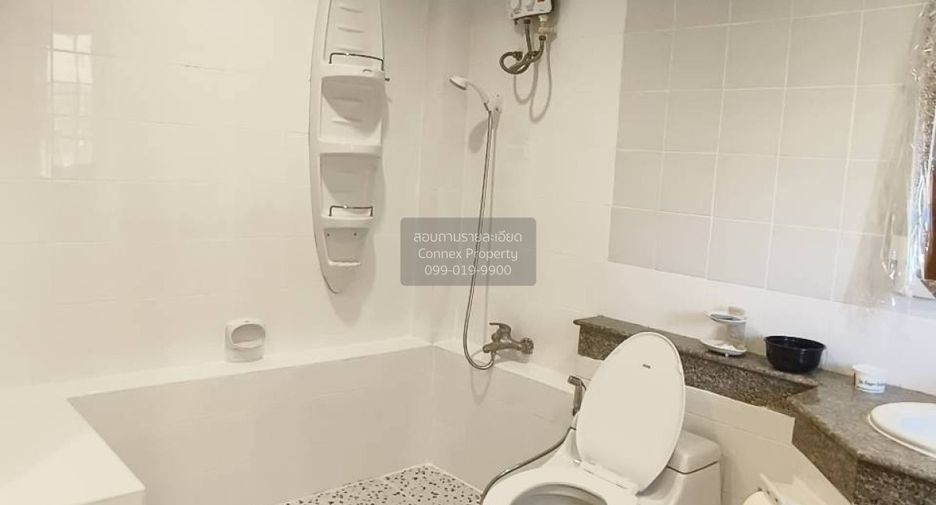 For rent 4 bedrooms house in Khan Na Yao, Bangkok