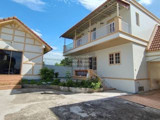 For rent 4 bedrooms house in Khan Na Yao, Bangkok