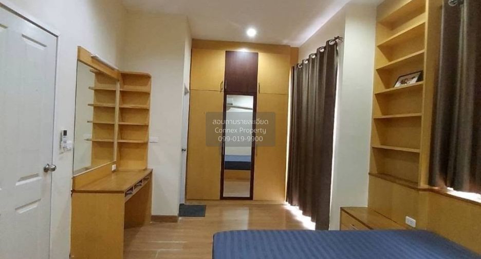 Reihenhaus zur Miete mit 4 Zimmer in Prawet, Bangkok