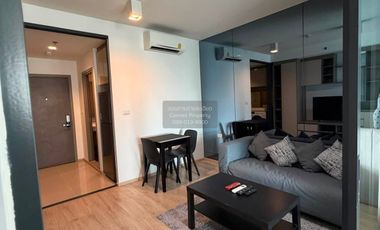 Condo en alquiler de 1 habitaciones en Khlong San, Bangkok