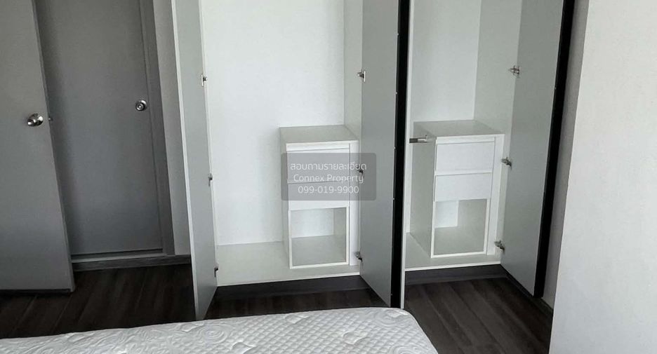Condo en alquiler de 2 habitaciones en Khlong San, Bangkok