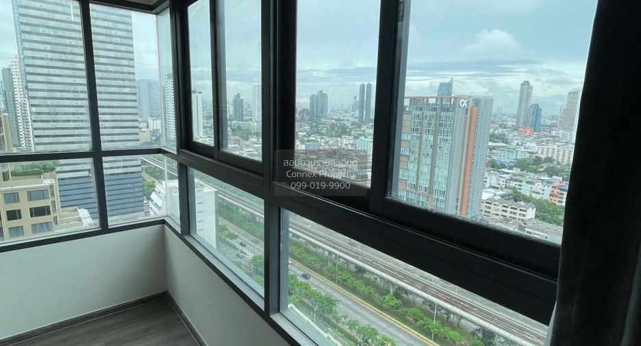 Condo en alquiler de 2 habitaciones en Khlong San, Bangkok