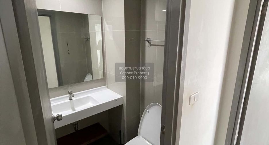 Condo en alquiler de 2 habitaciones en Khlong San, Bangkok